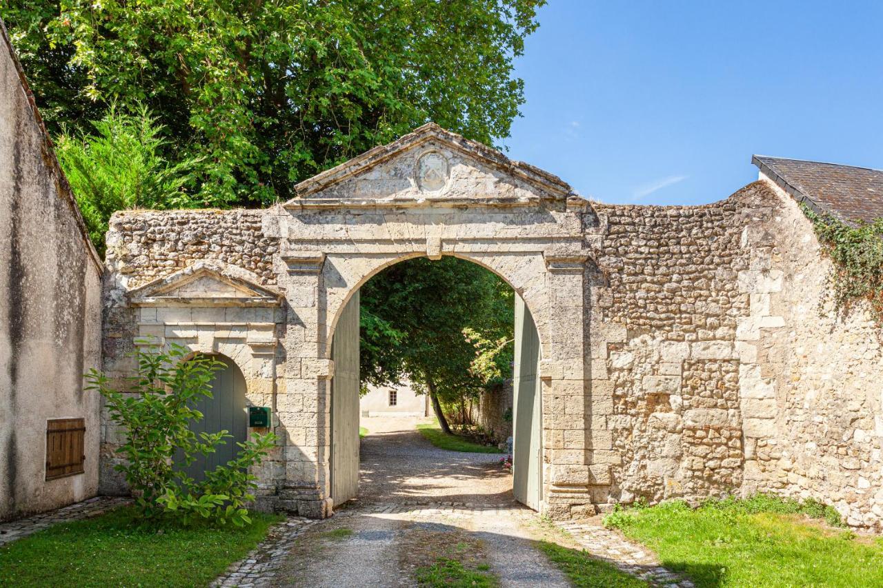 Chateau De Paradis (Adults Only) Panzió La Croix-en-Touraine Kültér fotó